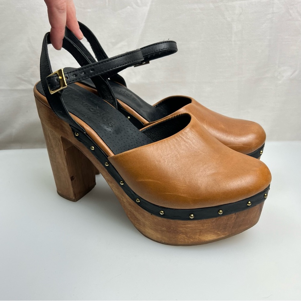 Five Worlds Anthropologie | Brown Leather Closed Toe Platform Wood Heel Clog